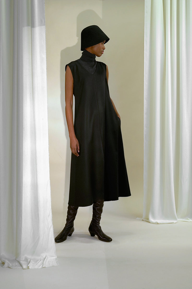 Ane dress | Black - Virgin wool